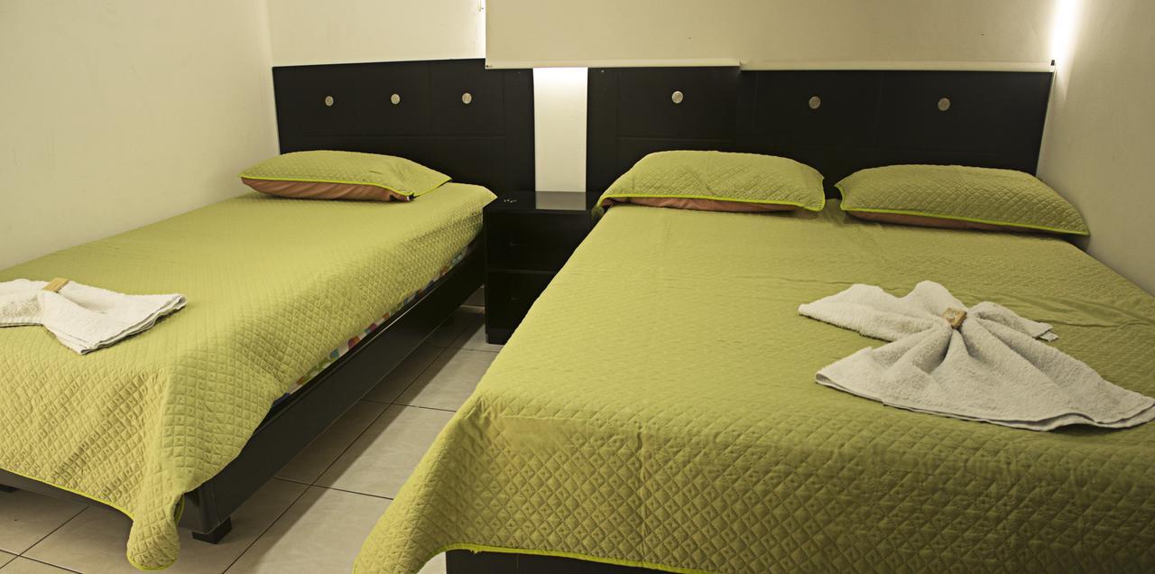 Hotel Centro Real San Gil Buitenkant foto